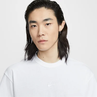 Sportswear Premium Essentials T-Shirt White — 3