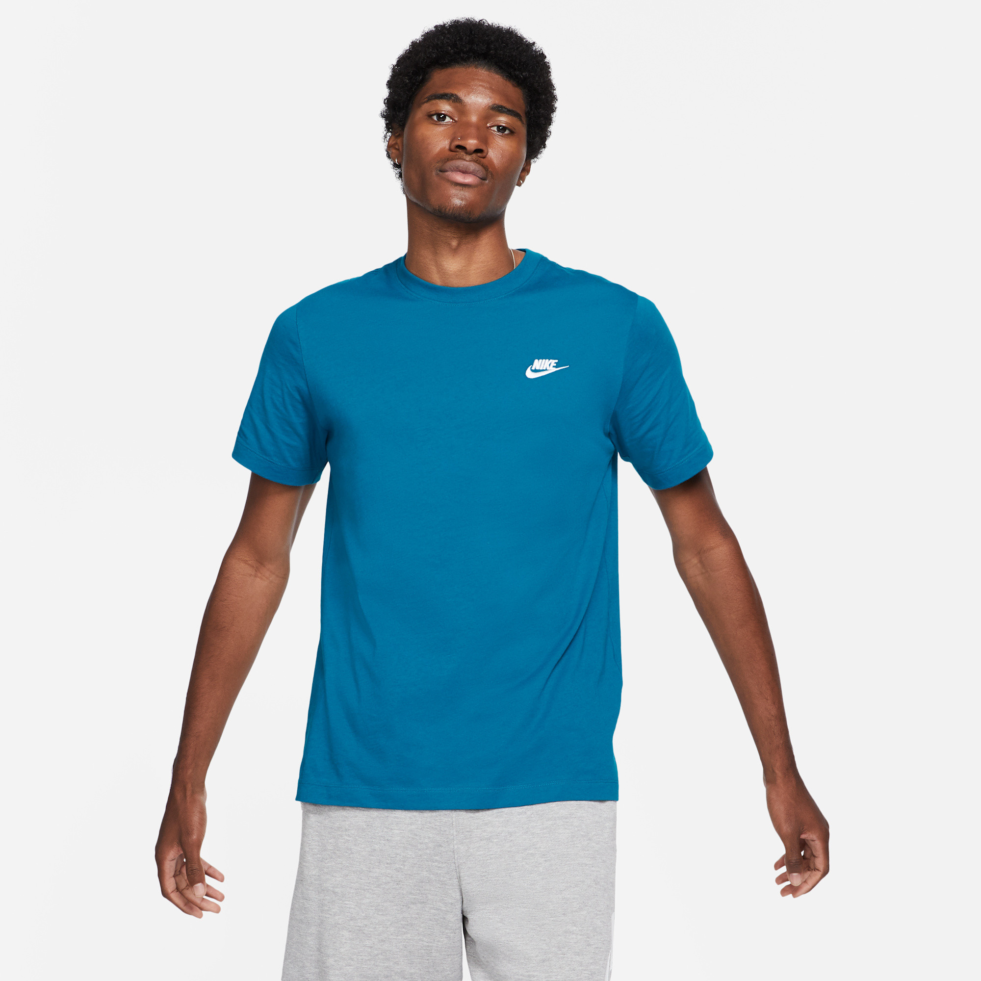 Nike Sportswear Club Men's T-Shirt