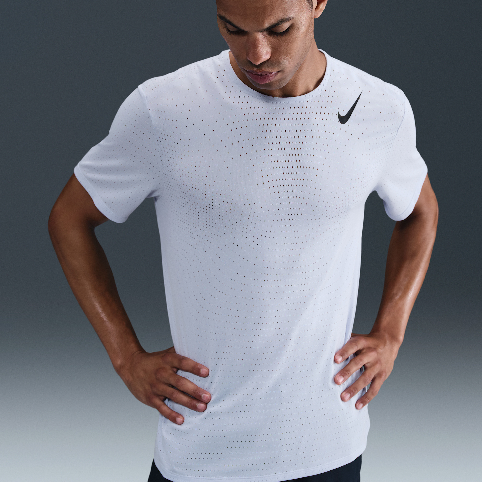 Nike AeroSwift — Dri-FIT ADV Short-Sleeve Running Top