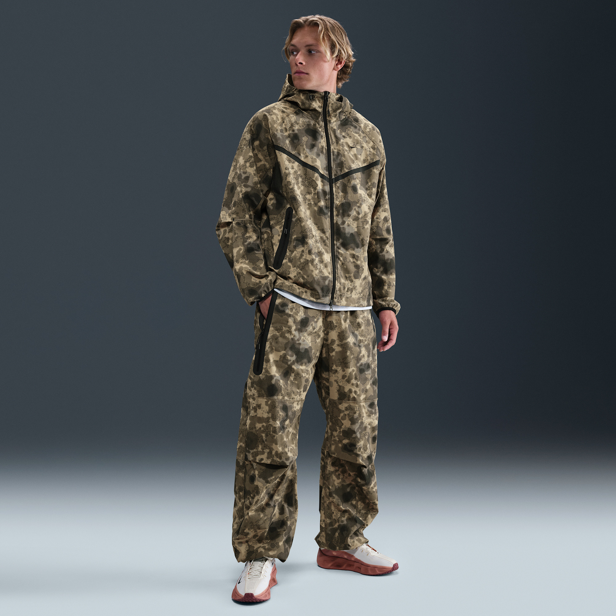 Nike Tech Camo Loose Fit Dri-FIT Woven Trousers