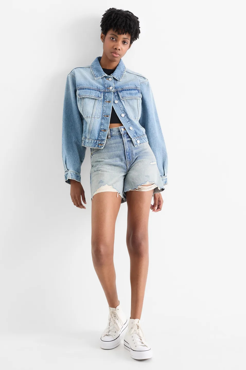 C&A  2237920 High-waisted denim shorts