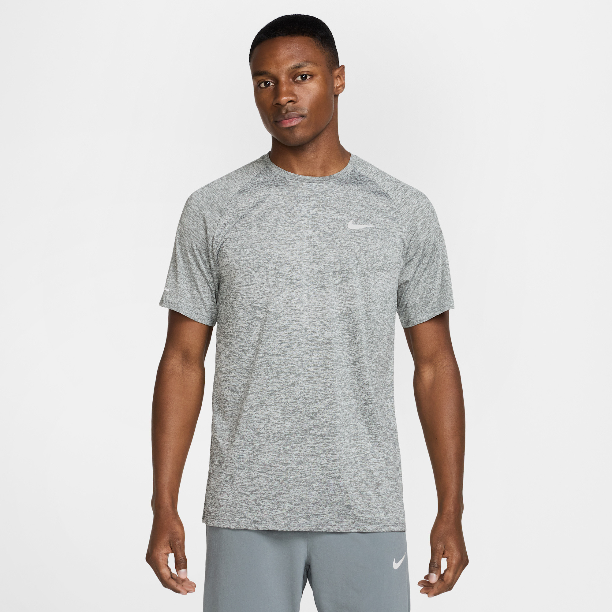 Nike Stride - Dri-FIT ADV Short-Sleeve Running Top