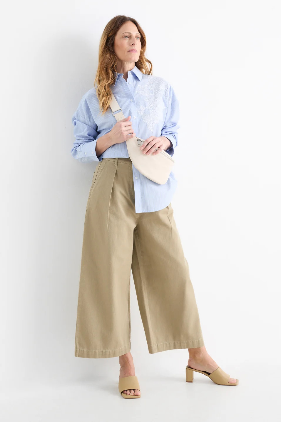 C&A  2229605 Fabric trousers with