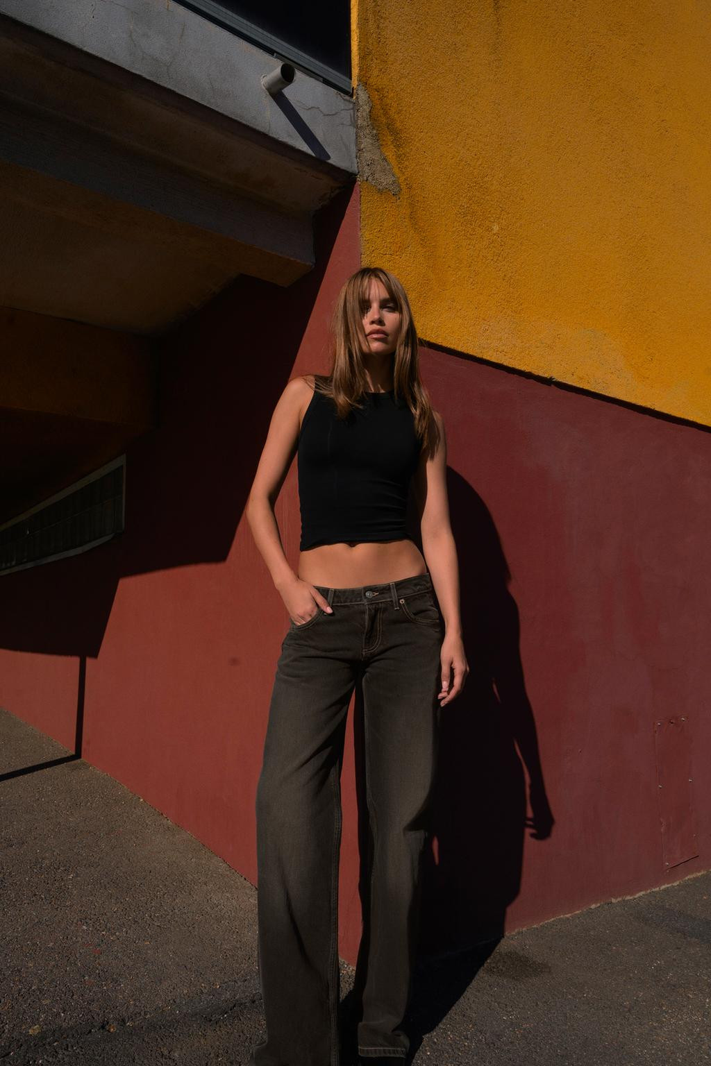 Zara TRF LOW-RISE WIDE-LEG JEANS