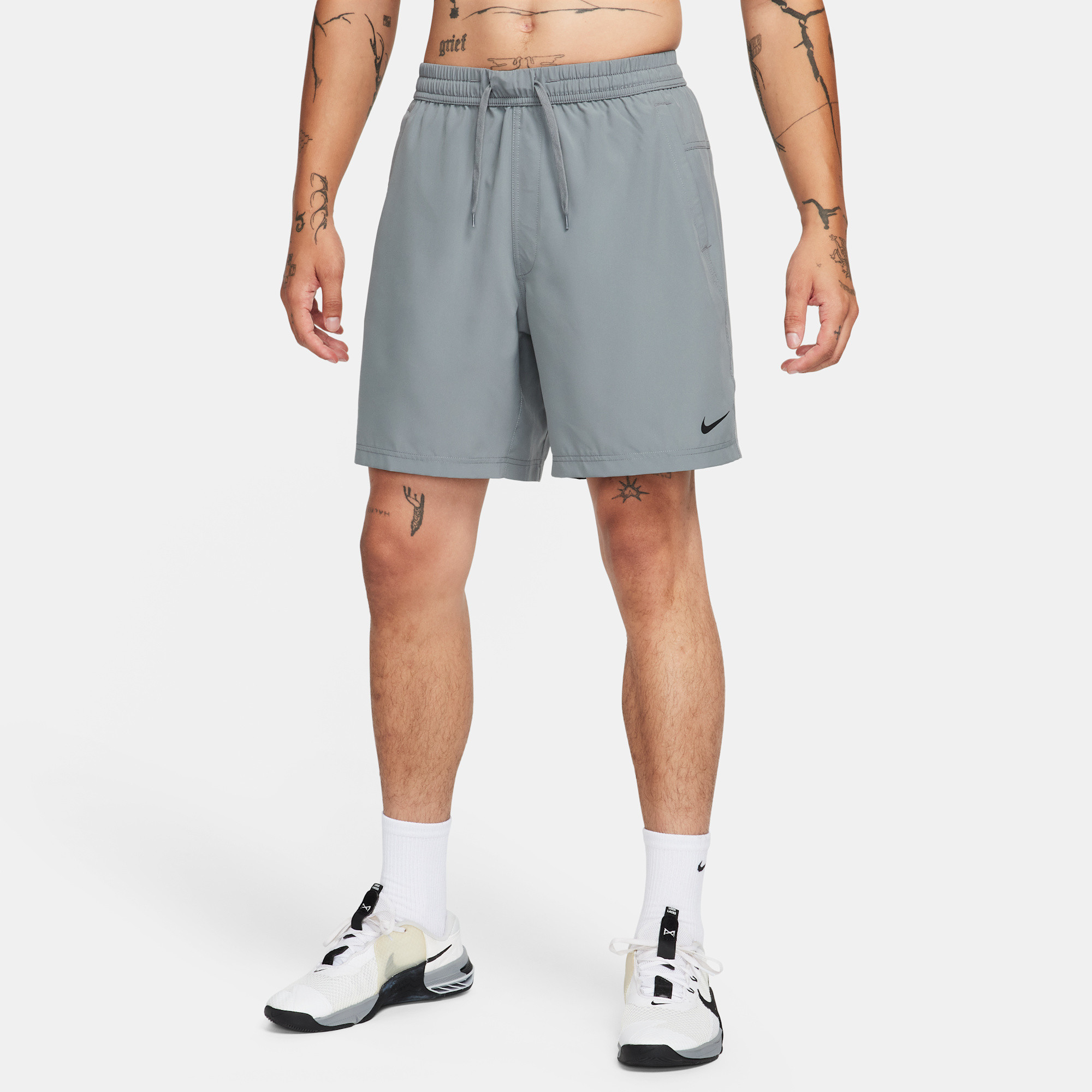 Nike Form Versatile Dri-FIT Men's Unlined Shorts (approx. 7")