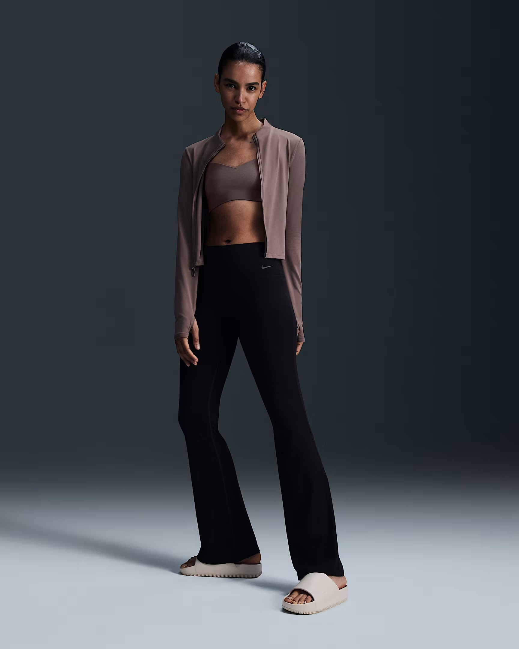 Nike Zenvy High-waisted, flared-leg leggings for women