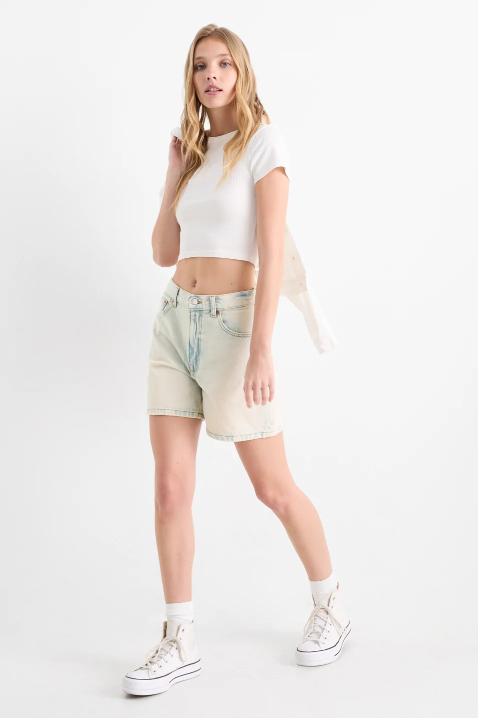 C&A 2238582  Denim shorts - mid waist