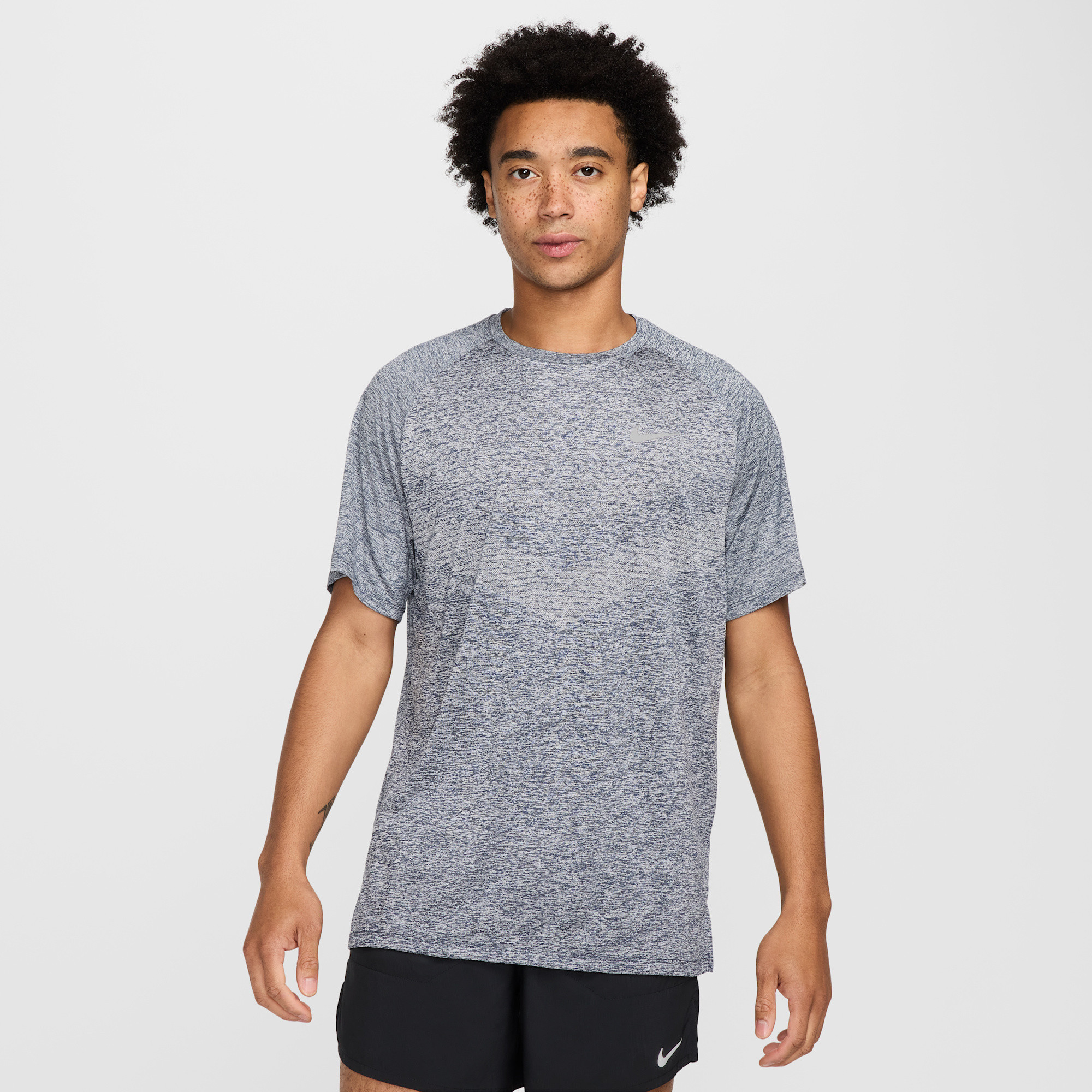 Nike Stride - Dri-FIT ADV Short-Sleeve Running Top