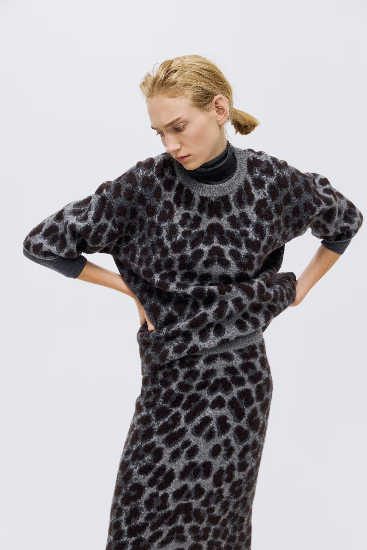 H&M Boxy jacquard sweater