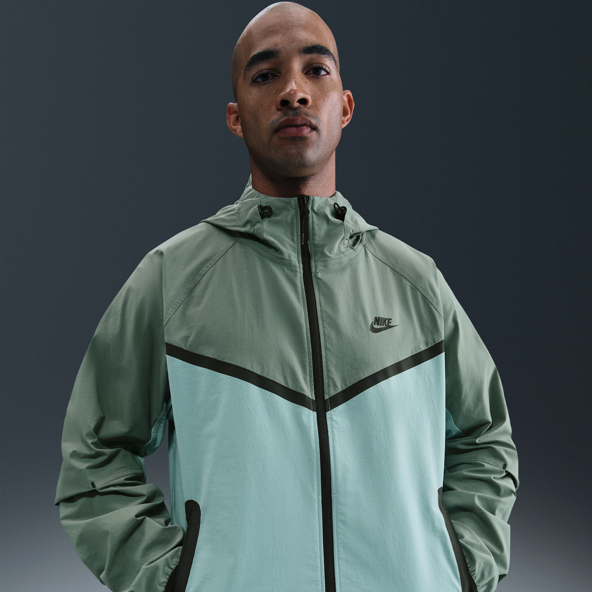 Nike Tech Woven Jacket