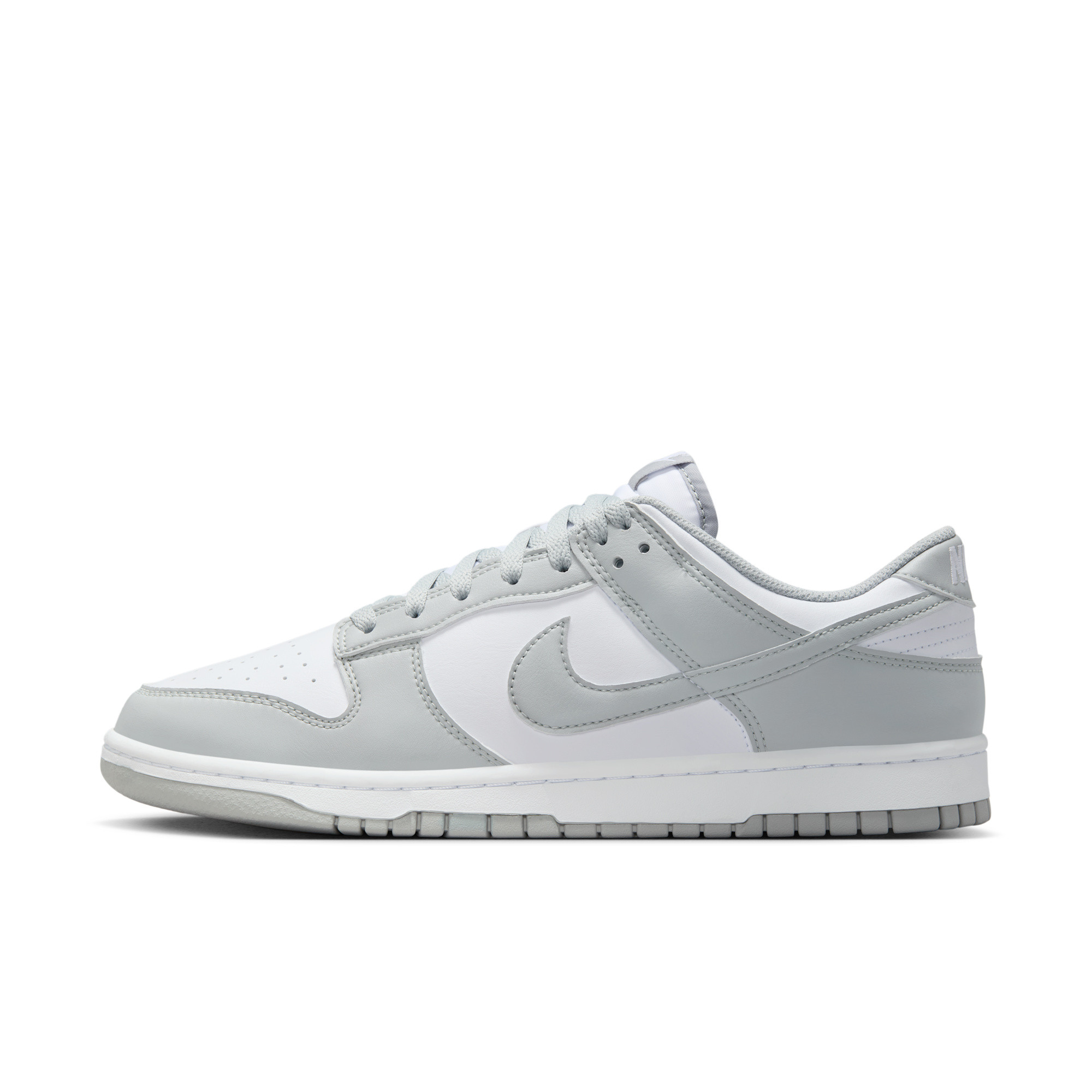 Nike Dunk Low Retro – Men's Sneakers