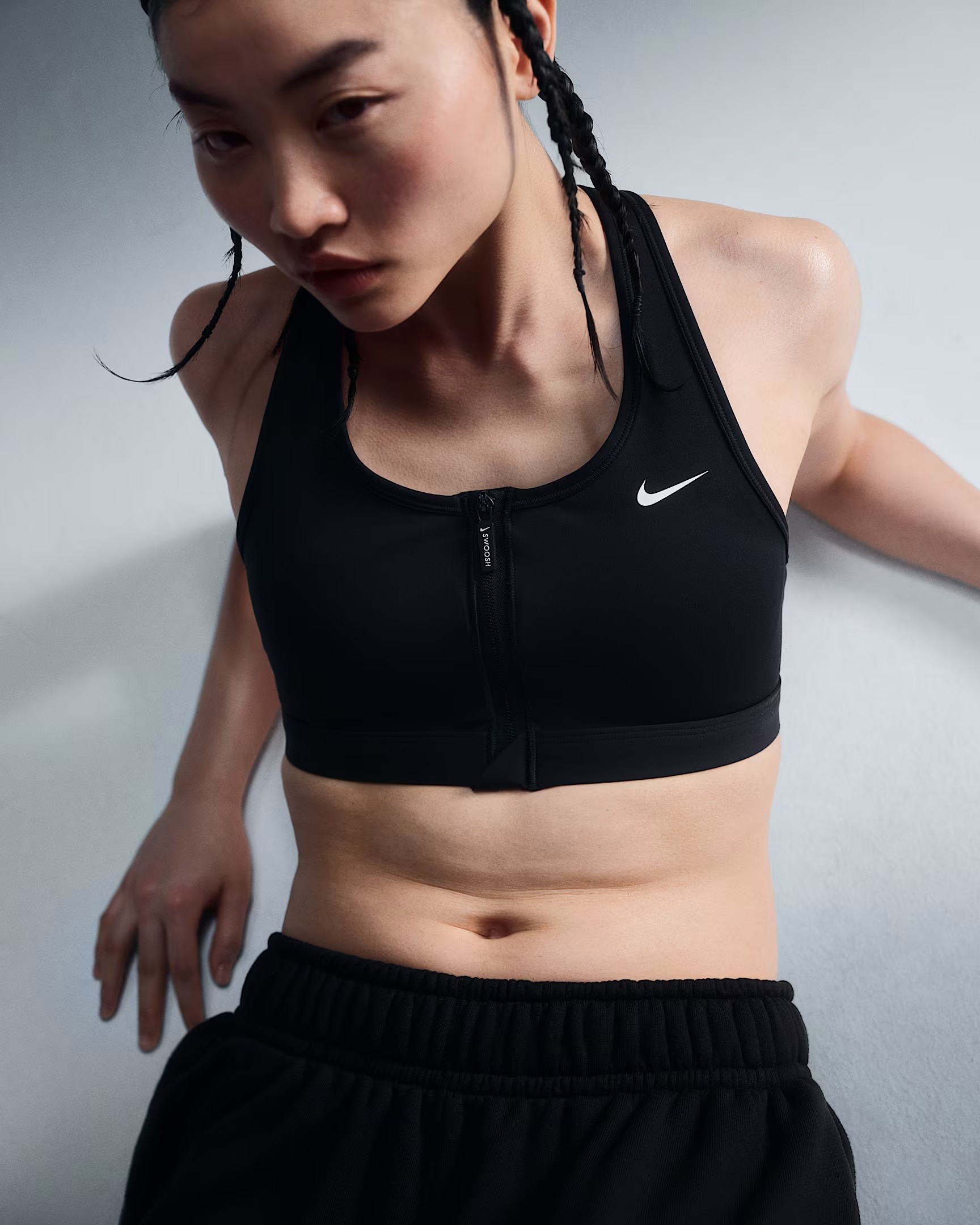 Nike Swoosh Front Zip Women's medium support padded sports bra