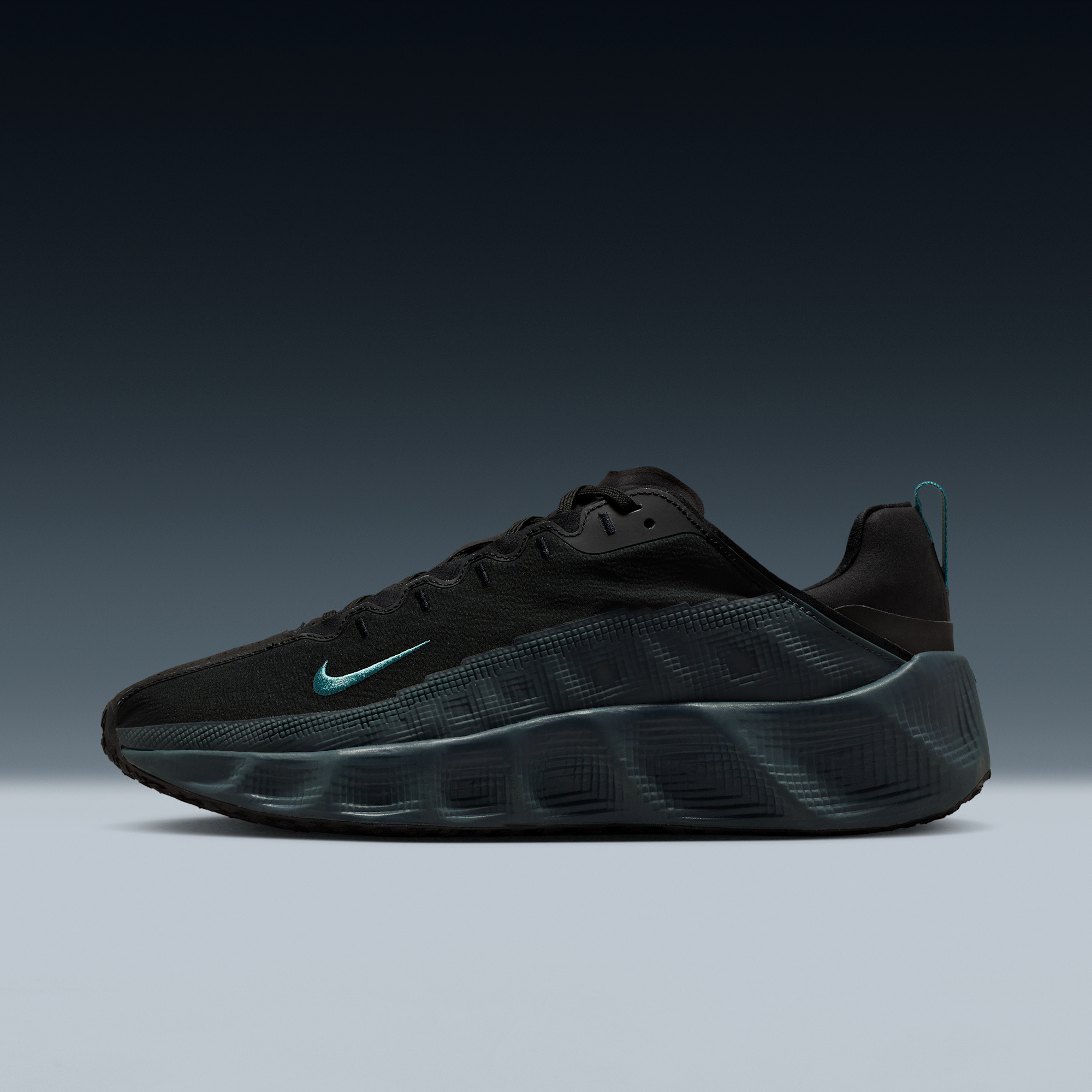 Nike Ava Rover — unisex sneakers